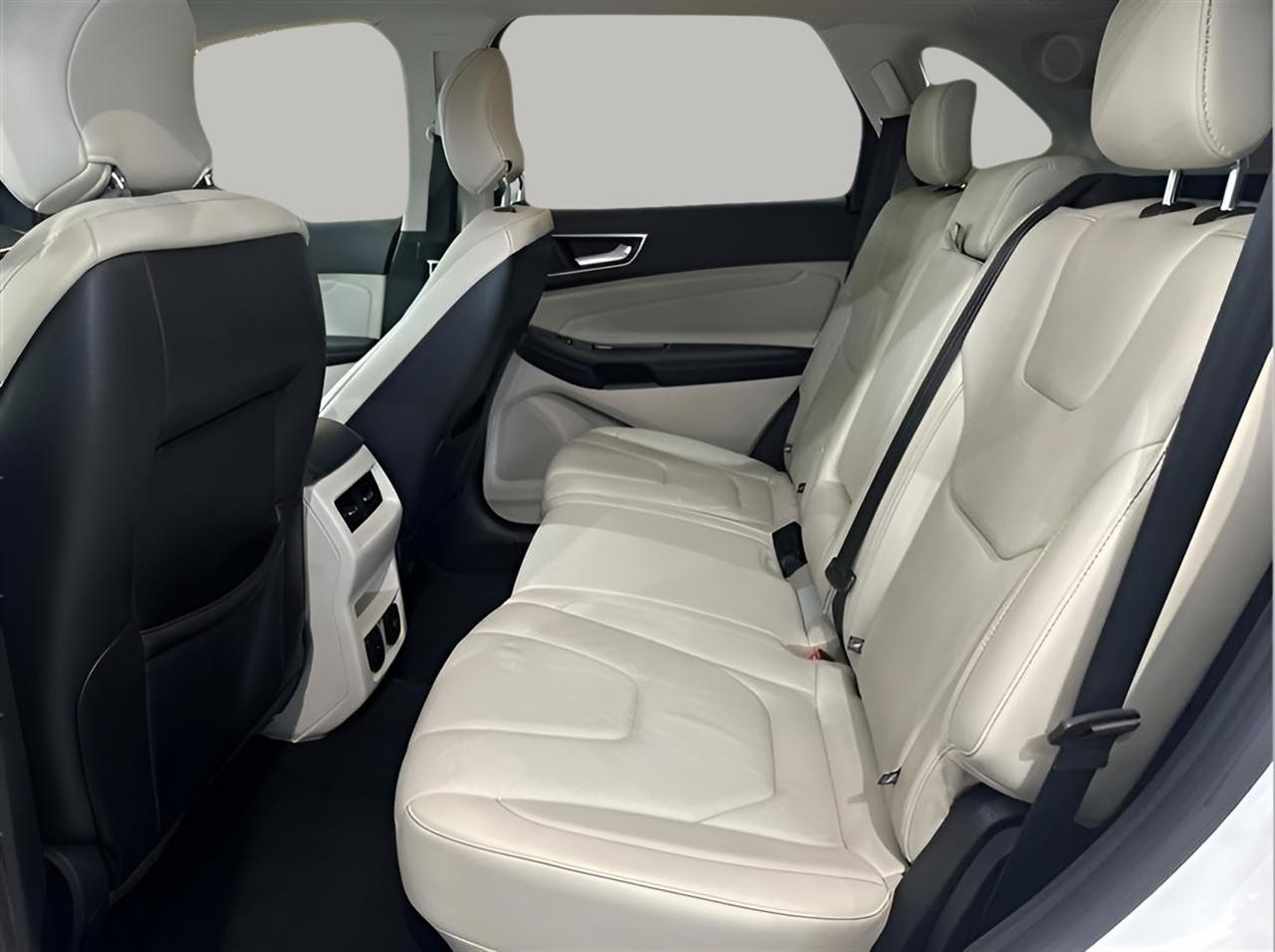 Ford Edge Titanium 2018