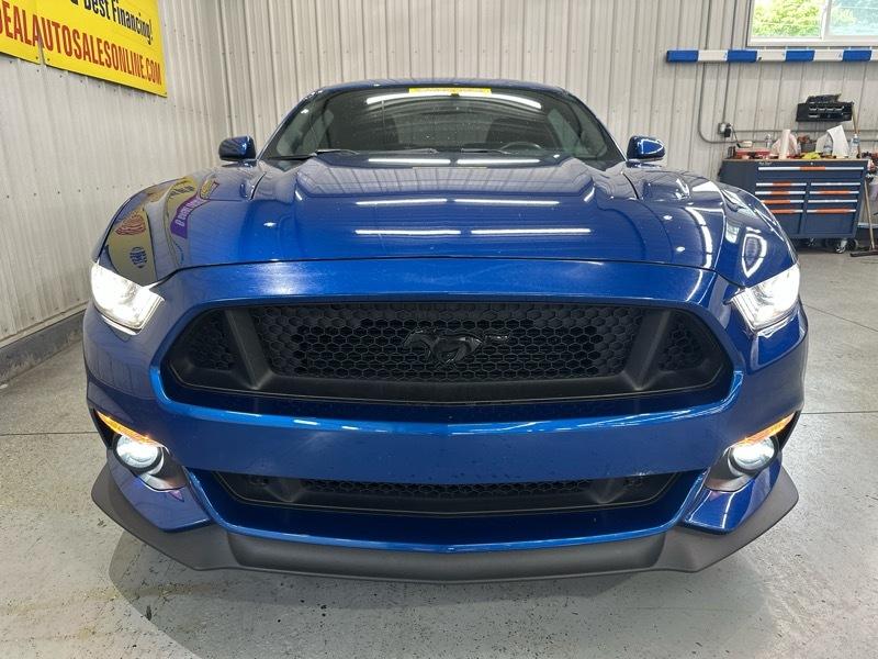 Ford Mustang GT Premium Coupe 2017