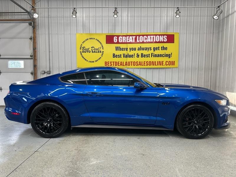 Ford Mustang GT Premium Coupe 2017
