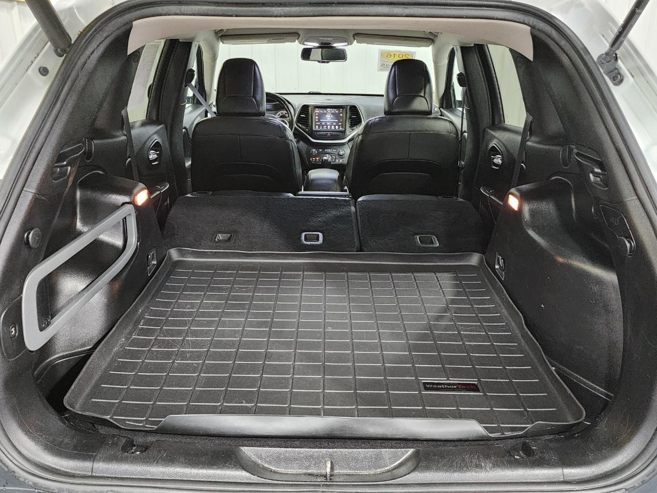 Jeep Cherokee  2016
