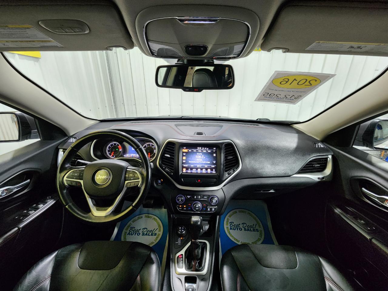 Jeep Cherokee  2016