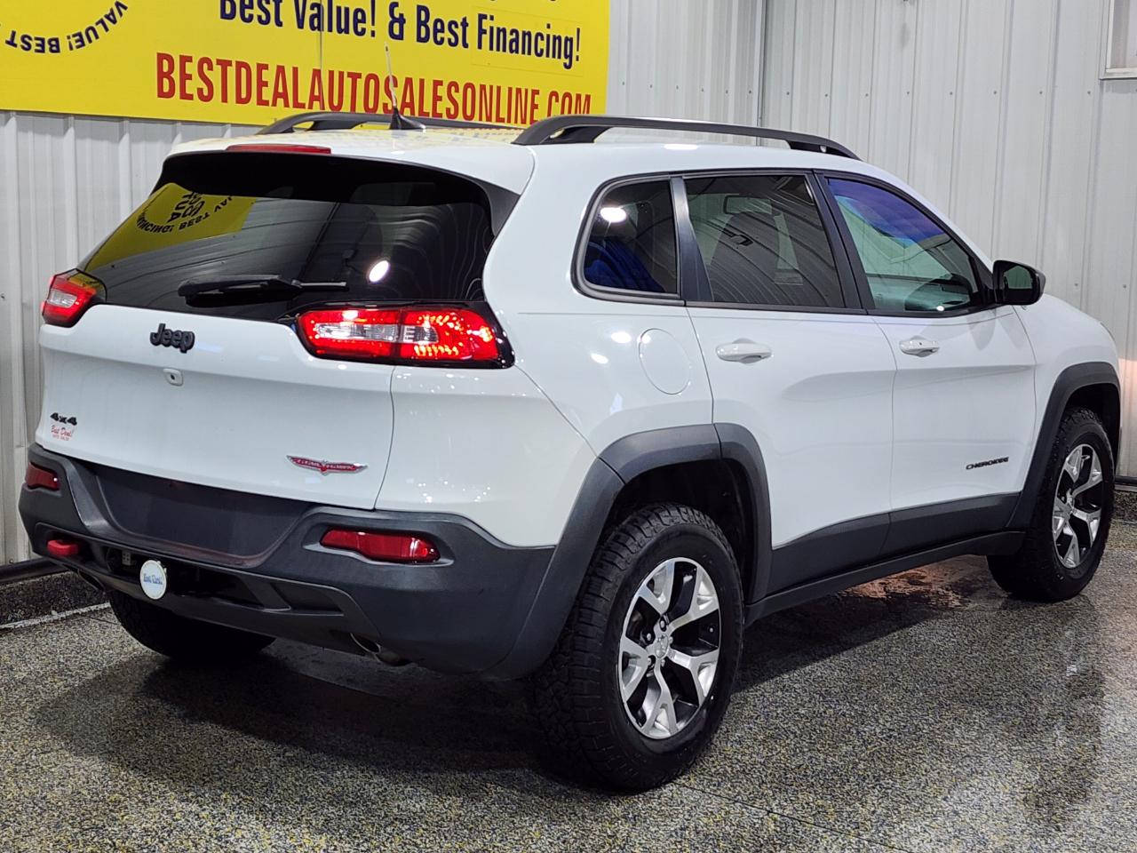 Jeep Cherokee  2016