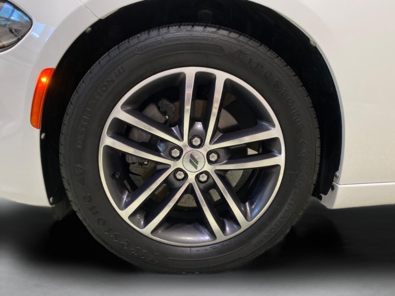 Dodge Charger SXT AWD 2019
