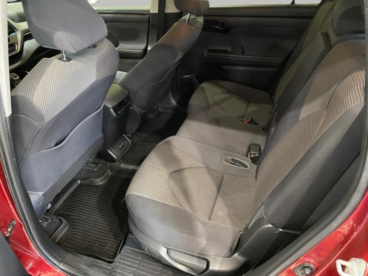 Toyota Highlander LE AWD V6 2020