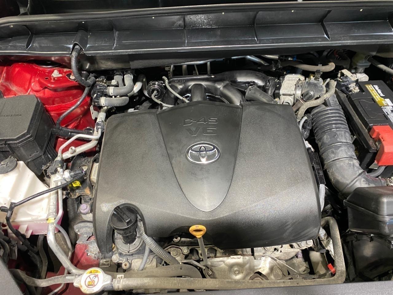 Toyota Highlander LE AWD V6 2020
