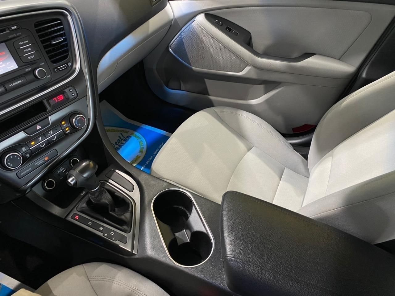 Kia Optima LX 2015