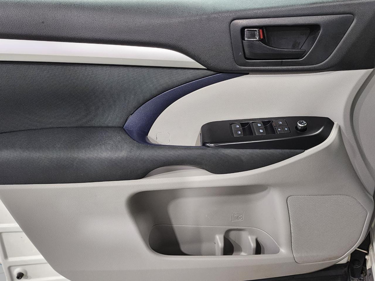 Toyota Highlander  2019