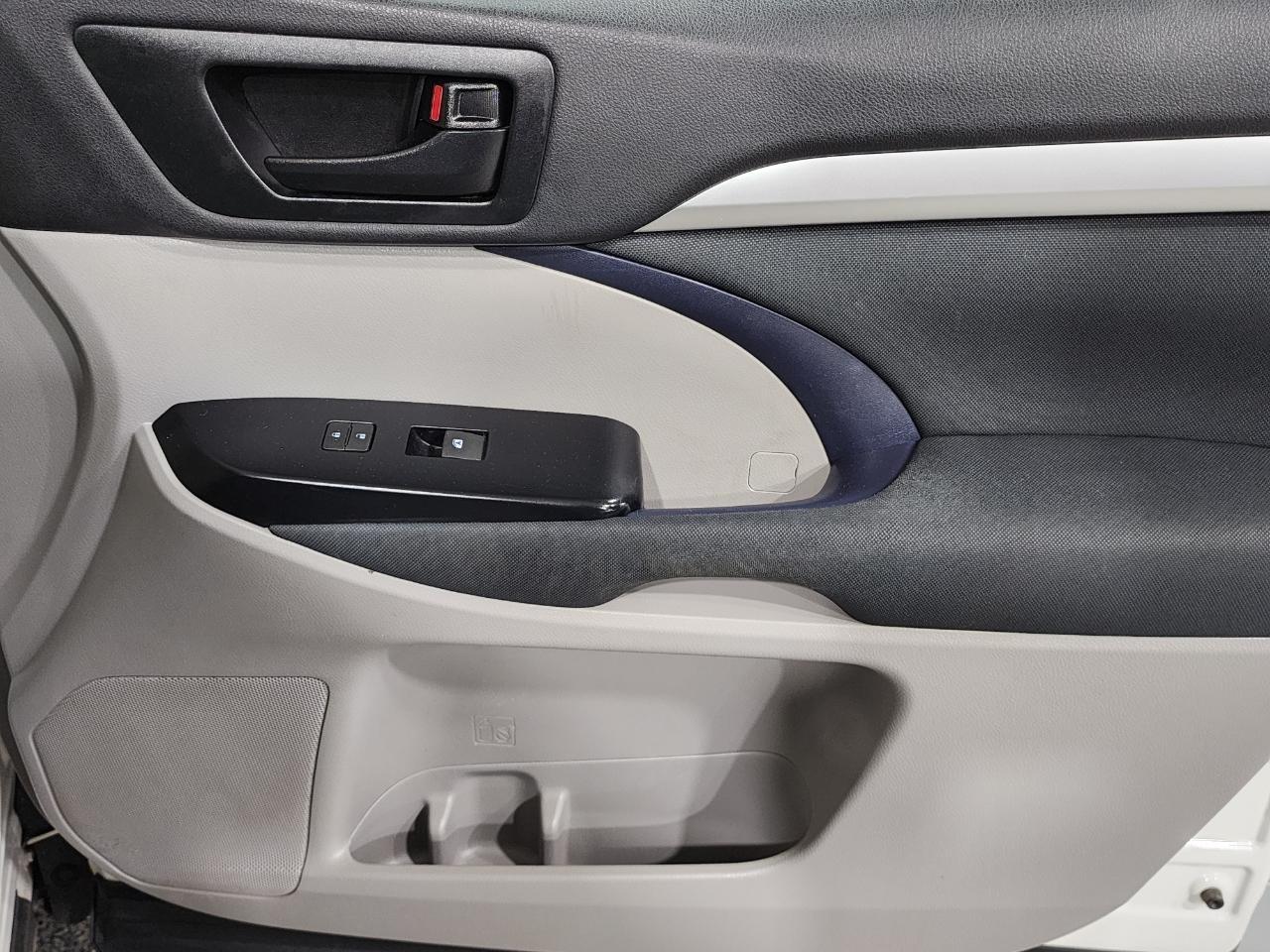Toyota Highlander  2019