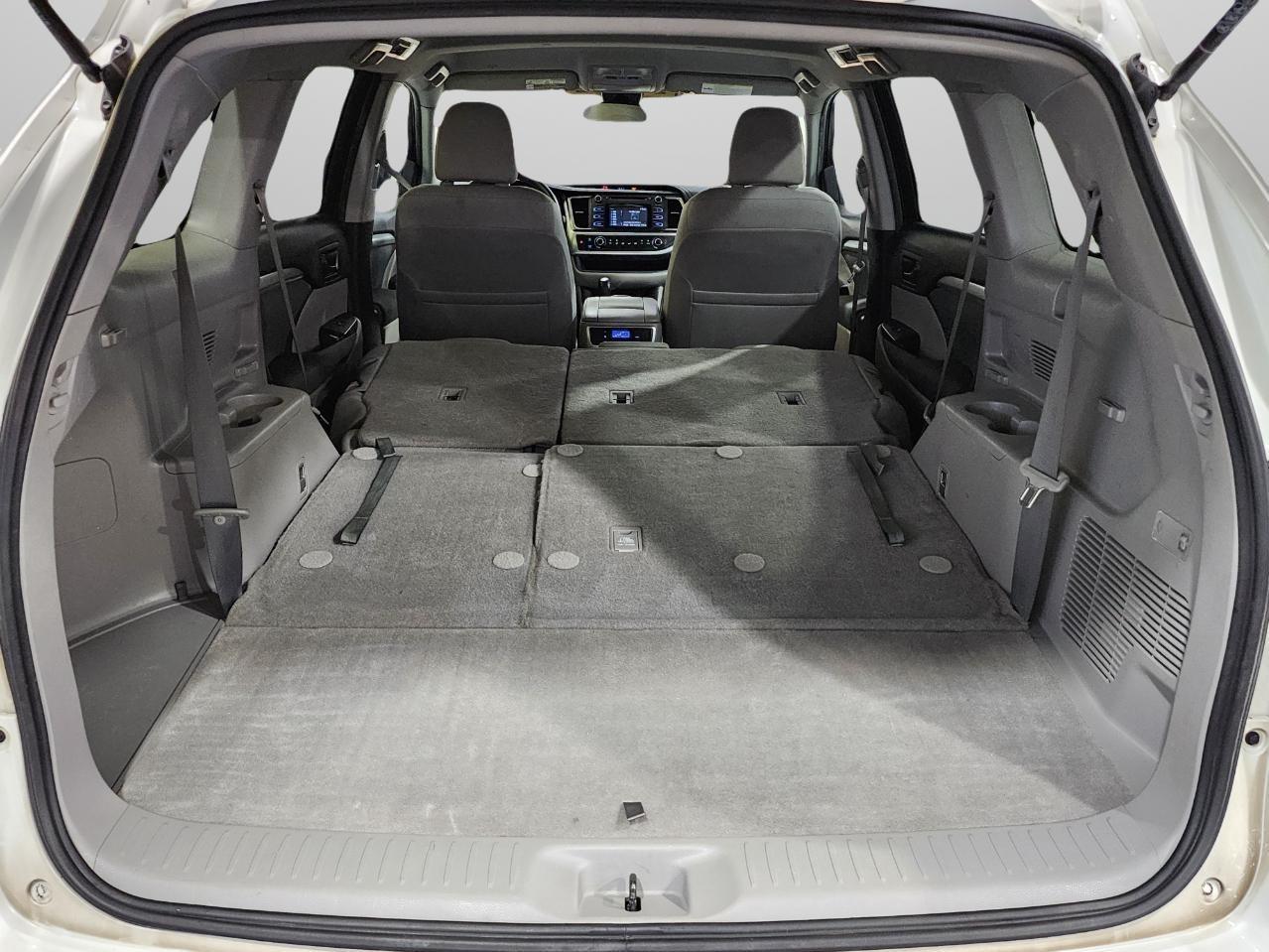 Toyota Highlander  2019
