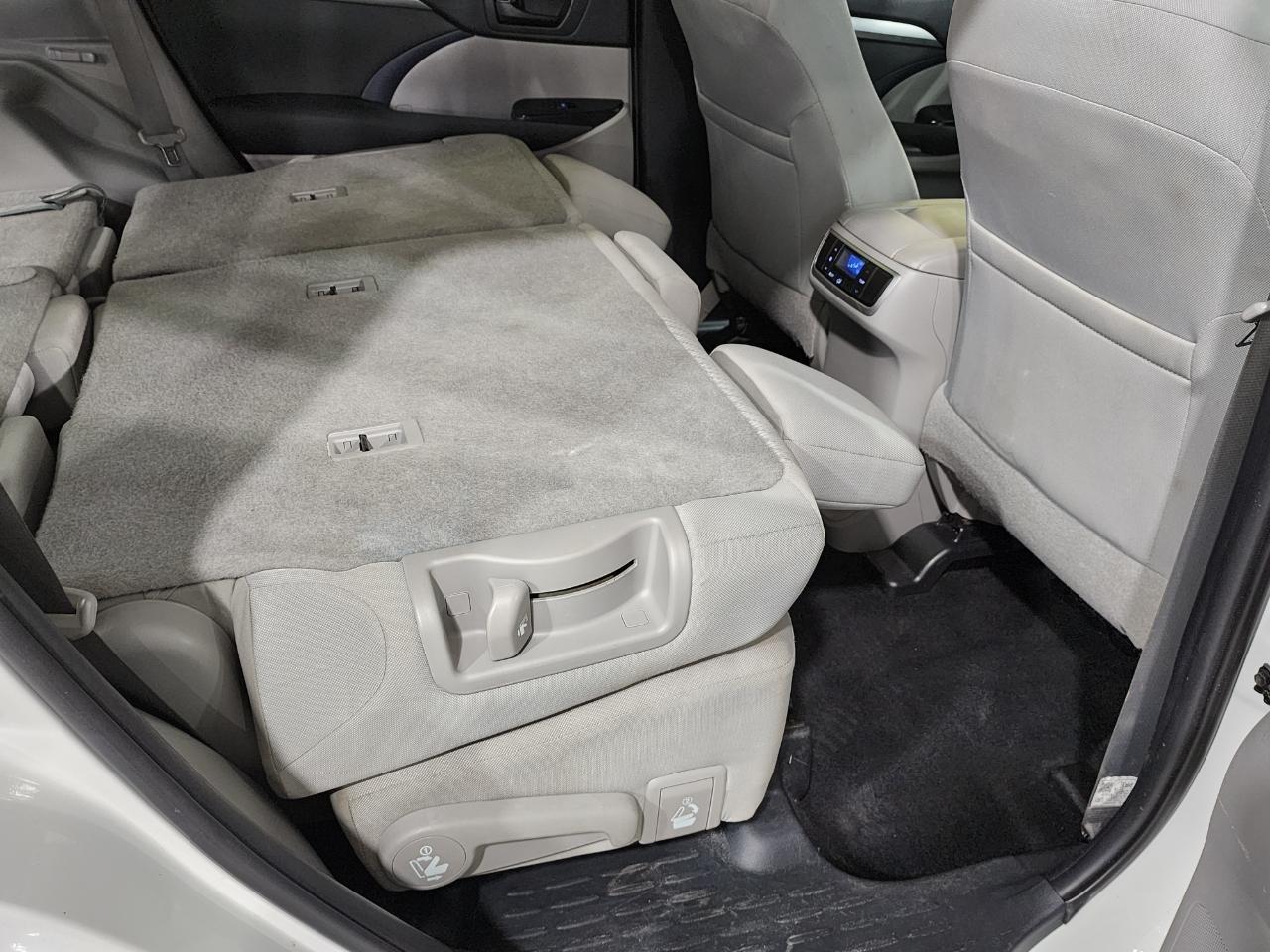 Toyota Highlander  2019