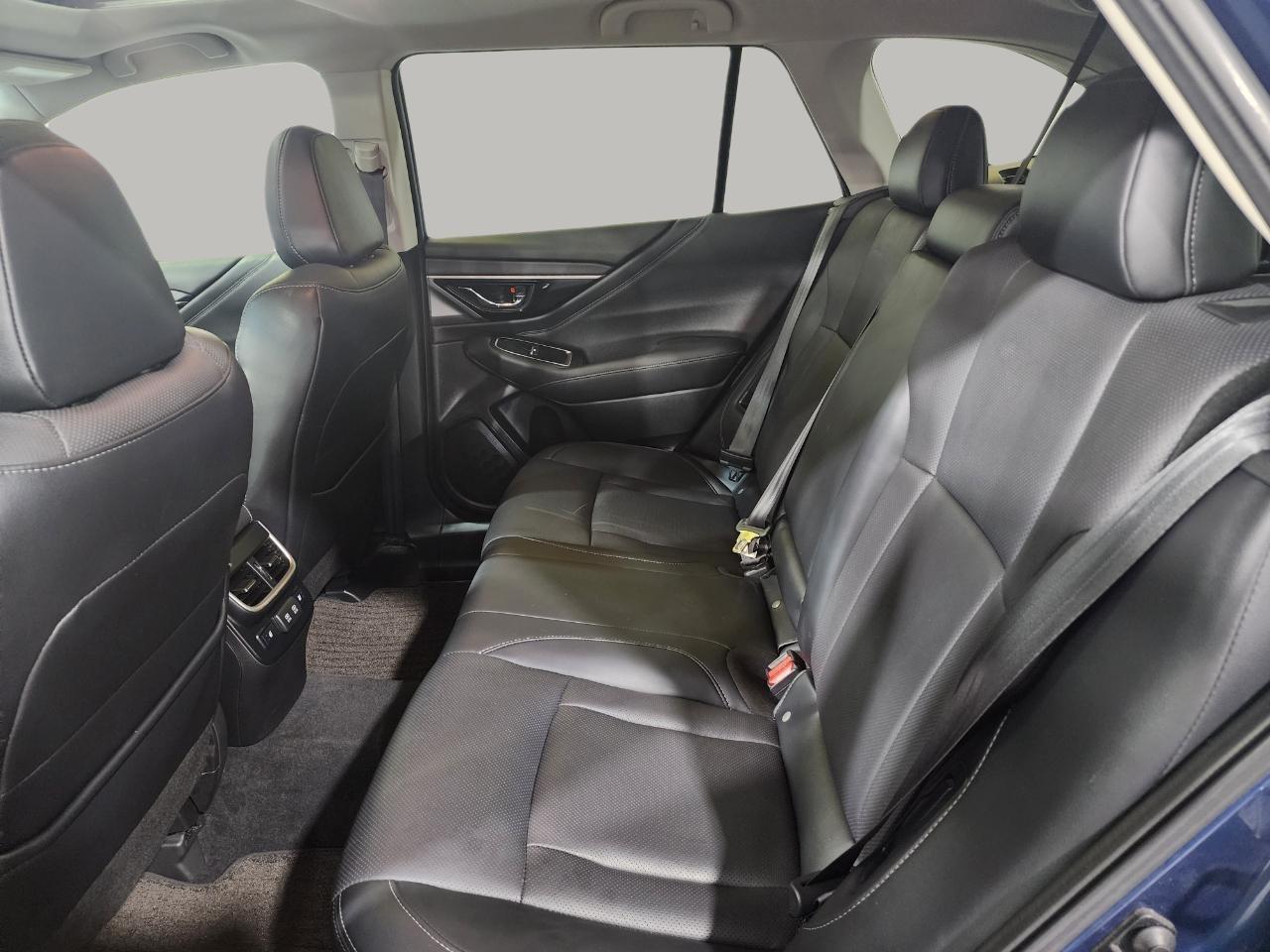 Subaru Outback  2022