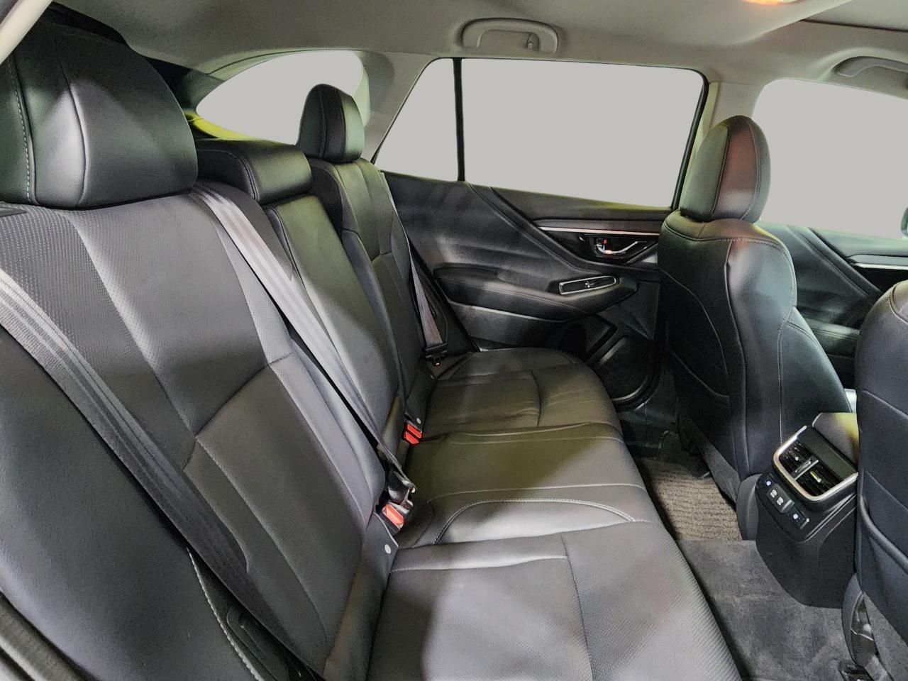Subaru Outback  2022