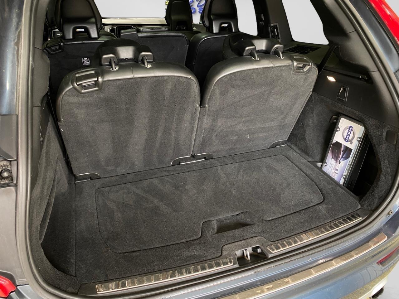 Volvo XC90 T5 Momentum 2018