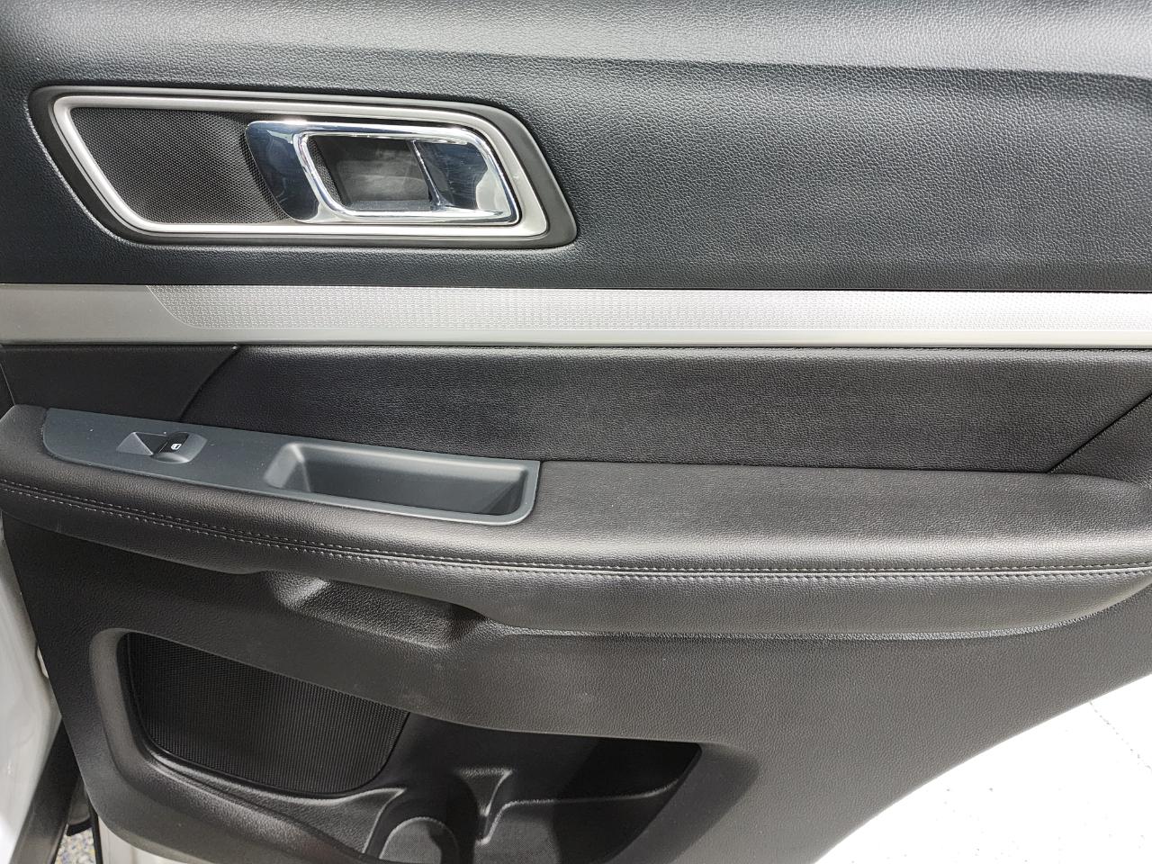 Ford Explorer  2016