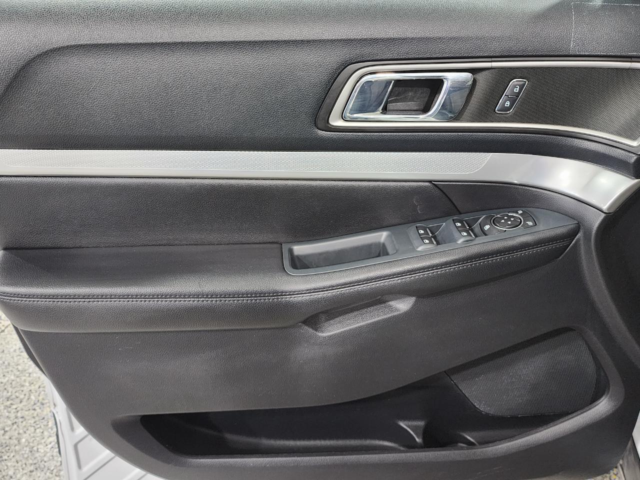 Ford Explorer  2016