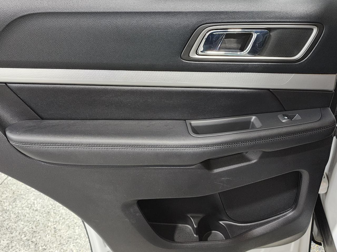 Ford Explorer  2016
