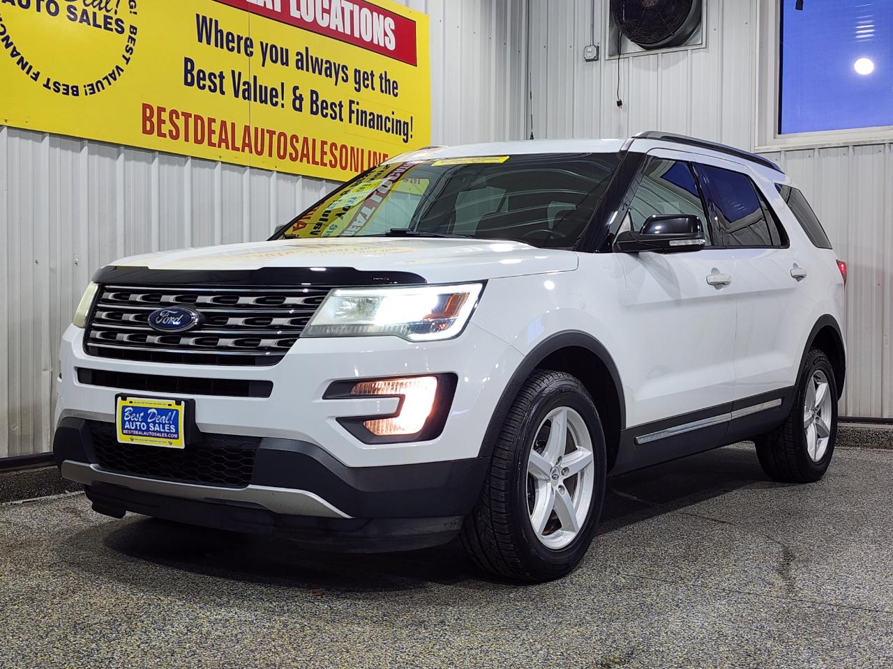2016 Ford Explorer XLT 4WD 4DR SUV