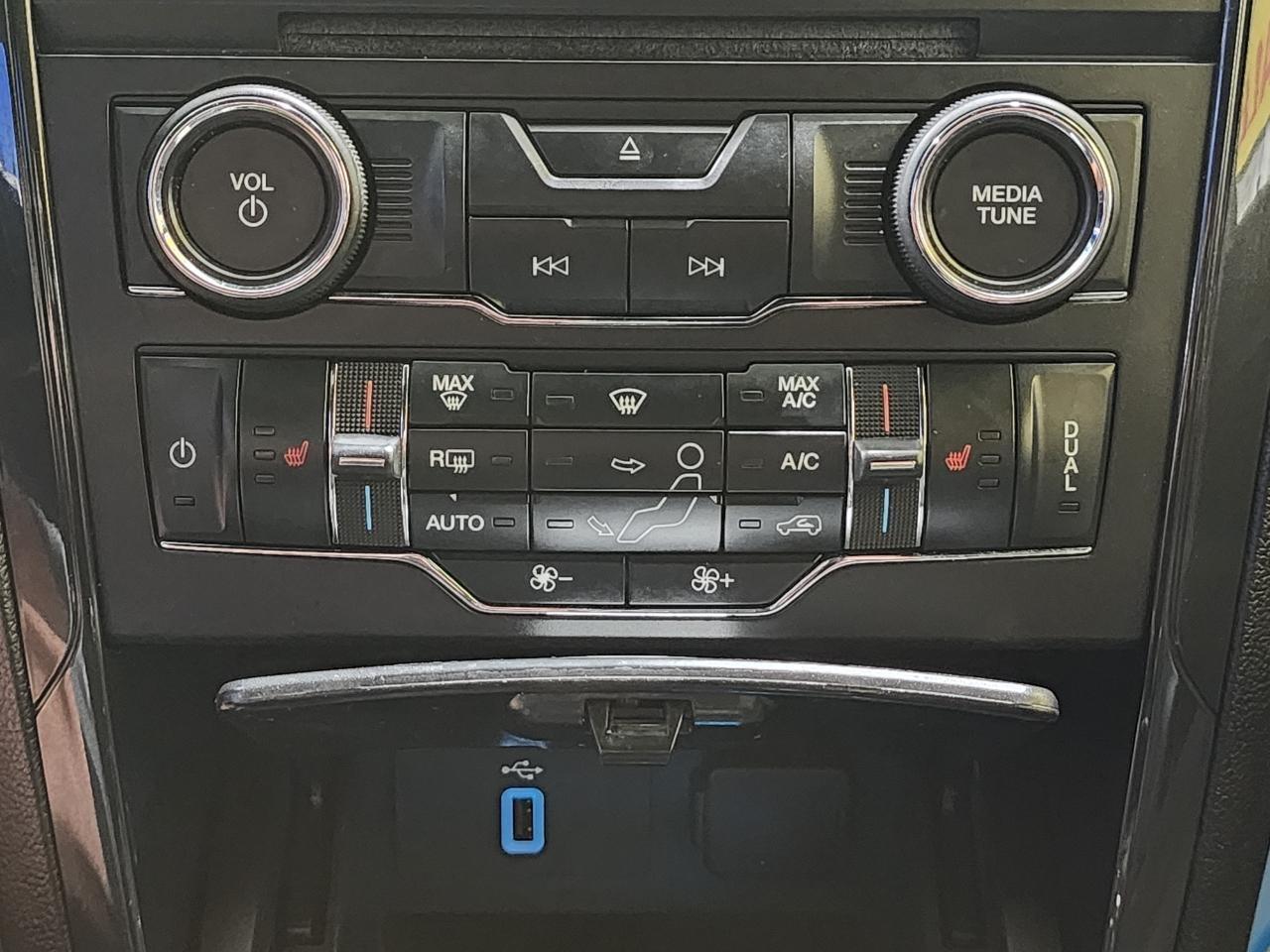 Ford Explorer  2018