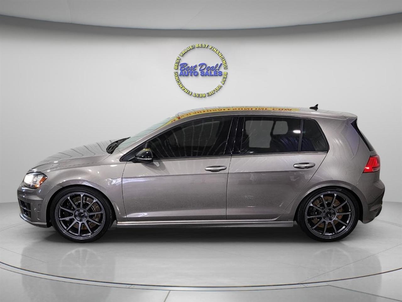 Volkswagen Golf R  2016
