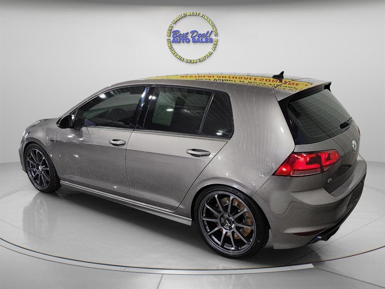 Volkswagen Golf R  2016