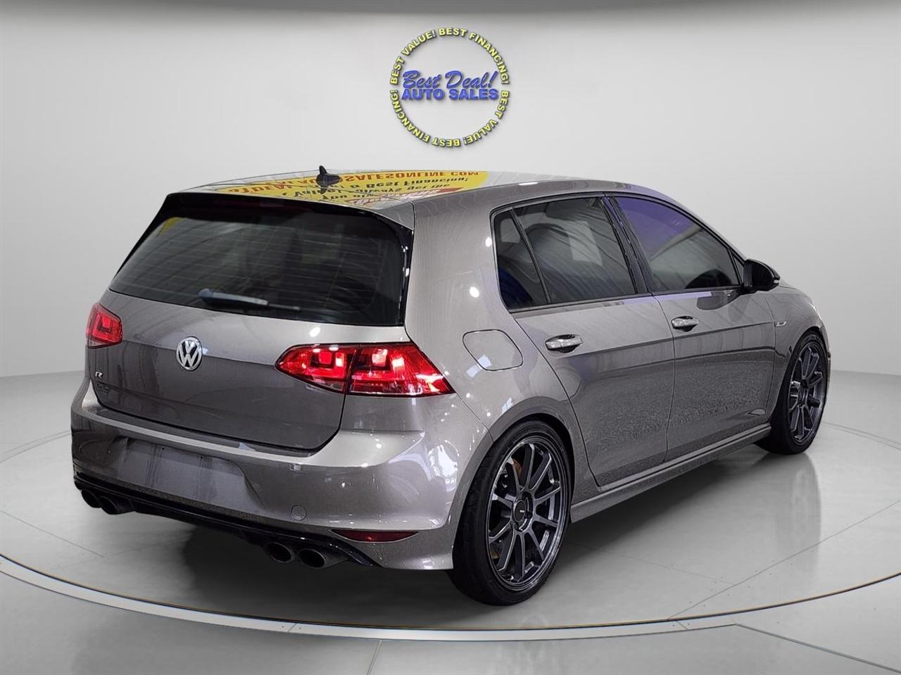 Volkswagen Golf R  2016