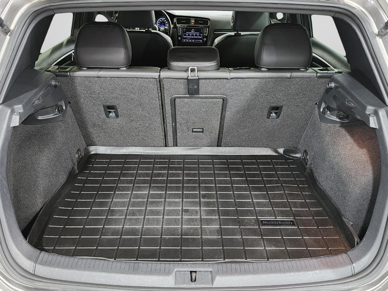 Volkswagen Golf R  2016