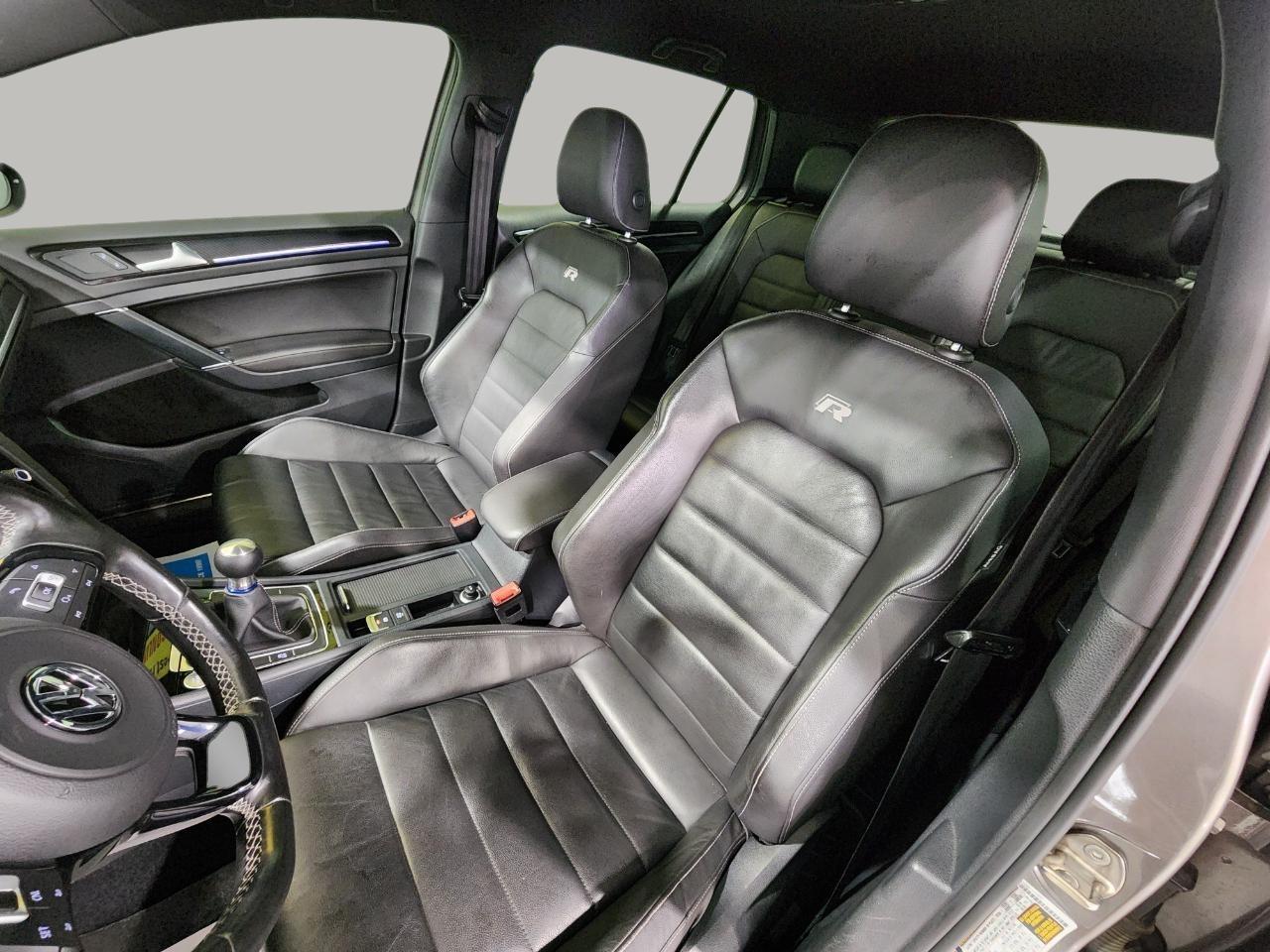 Volkswagen Golf R  2016