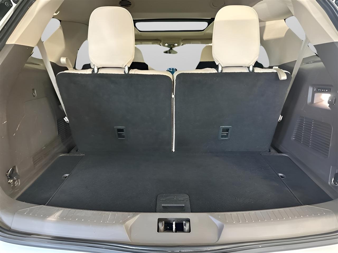 Ford Explorer Platinum AWD 2020