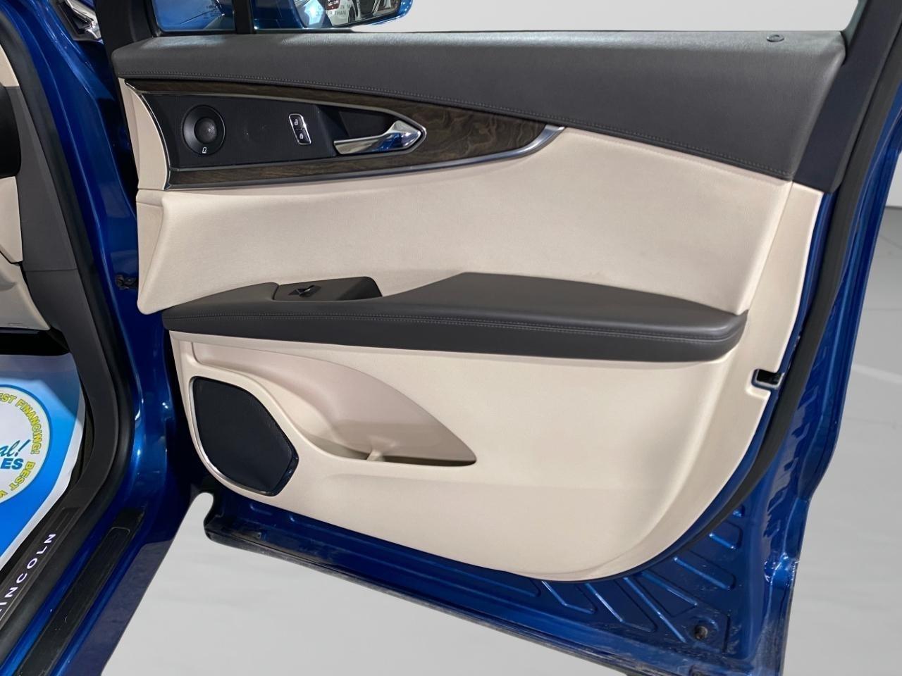 Lincoln Nautilus Reserve AWD 2020