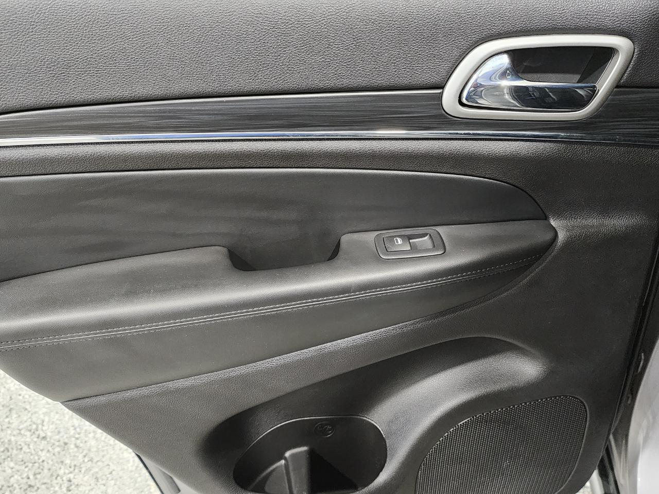 Jeep Grand Cherokee  2021