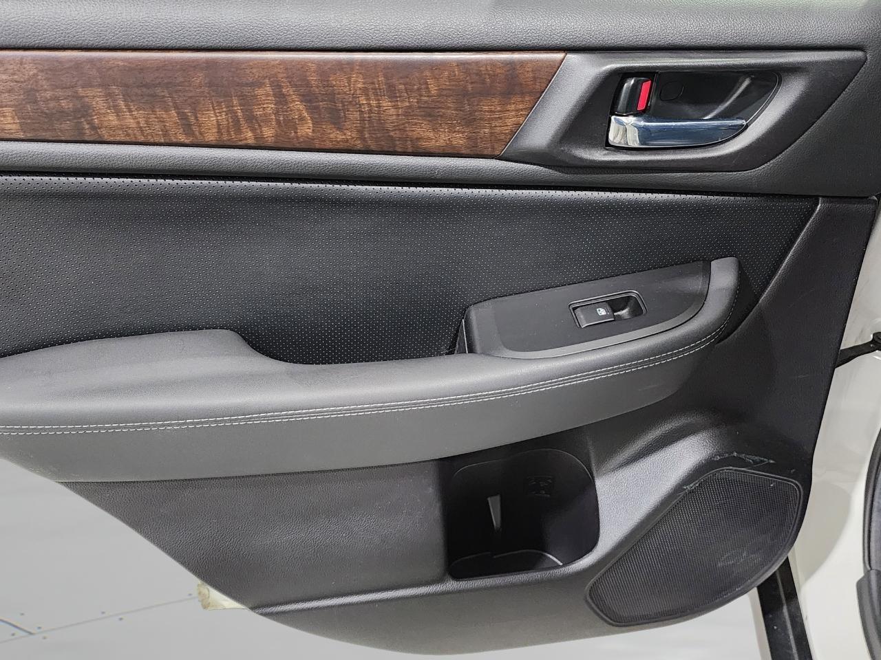 Subaru Outback  2016