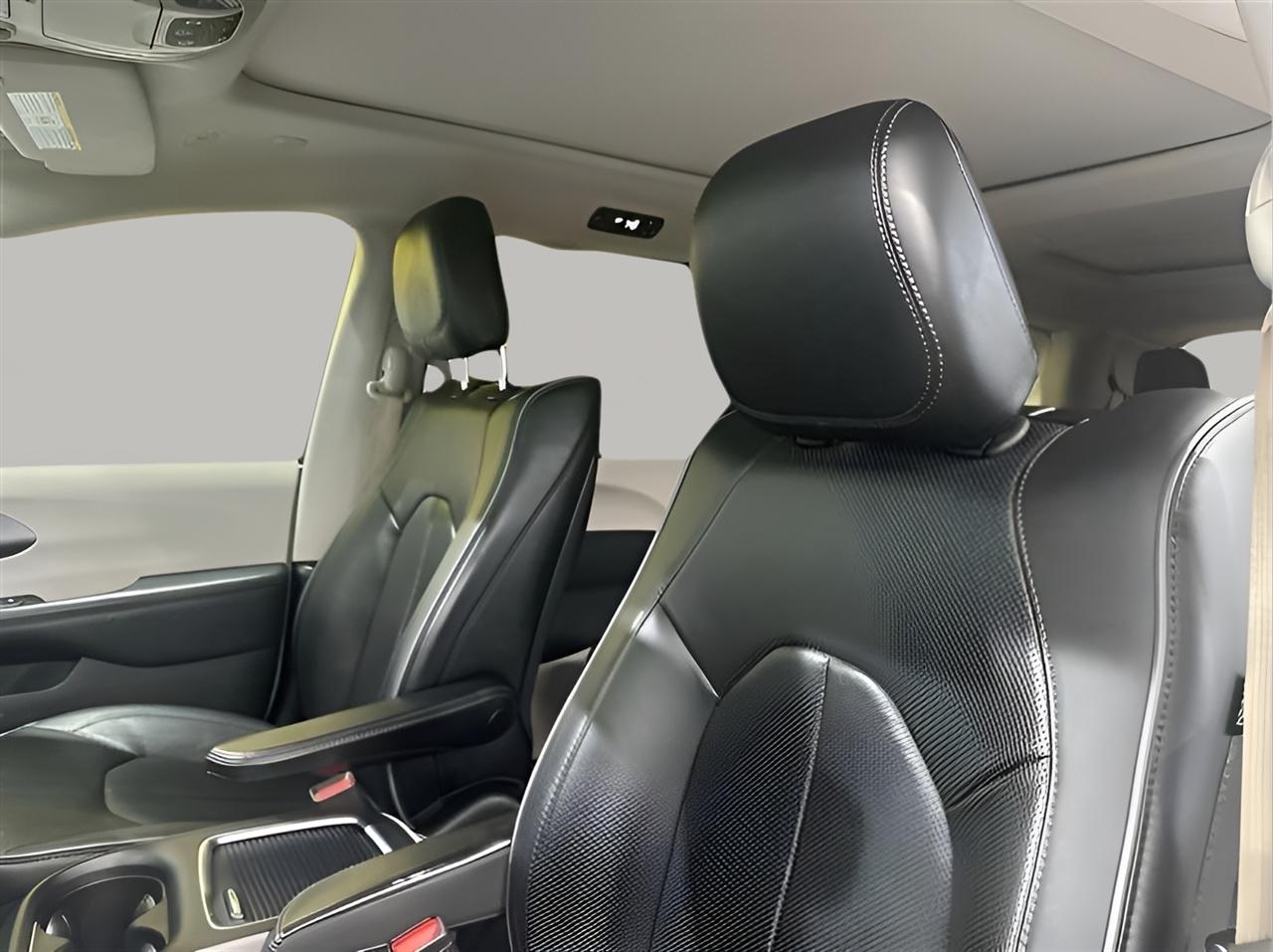 Chrysler Pacifica Limited 2019