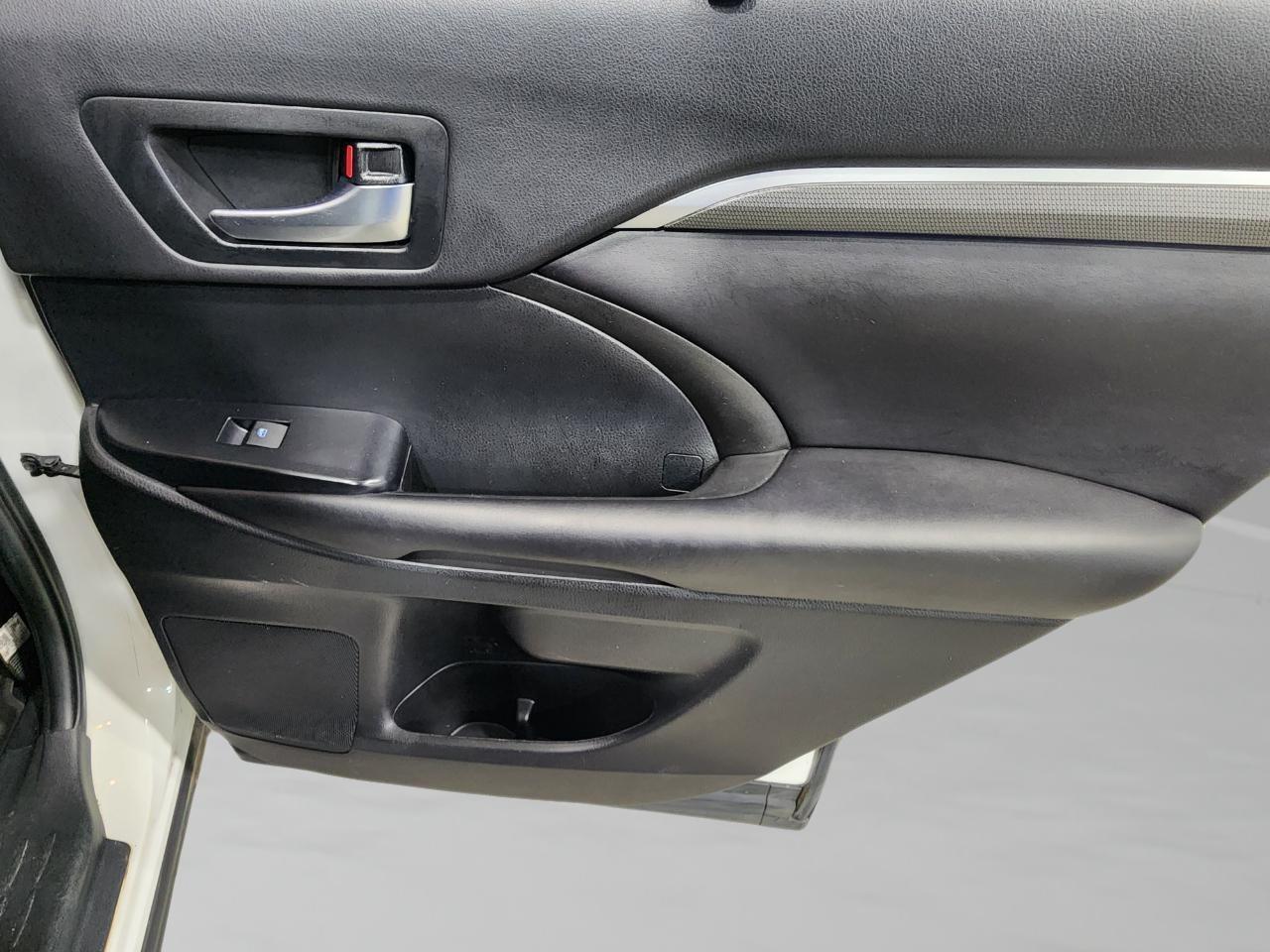 Toyota Highlander  2019
