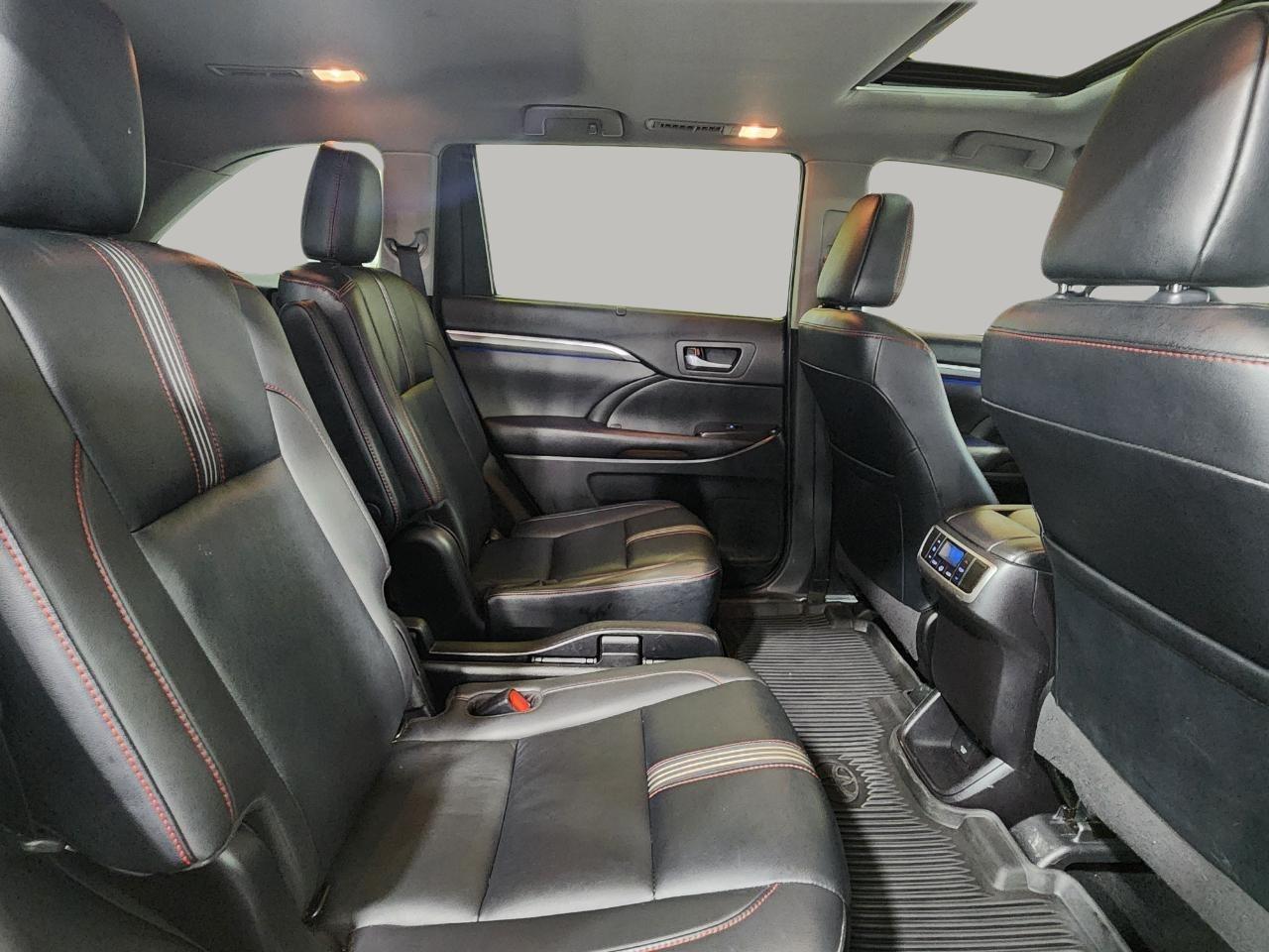 Toyota Highlander  2019