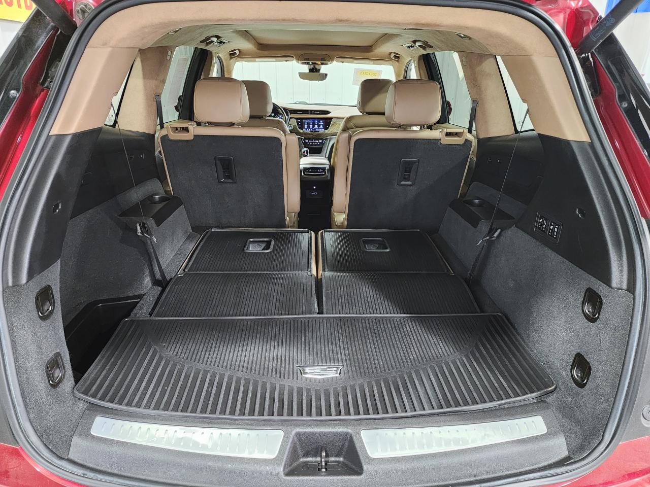 Cadillac XT6  2020