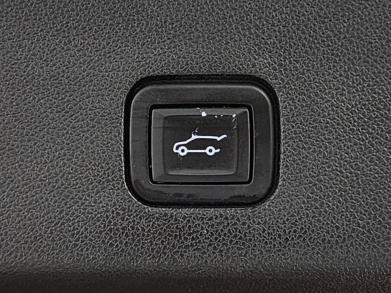 Cadillac XT6  2020