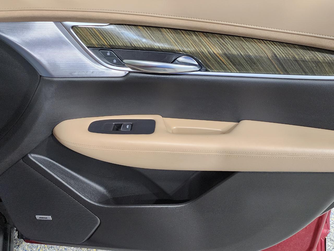 Cadillac XT6  2020