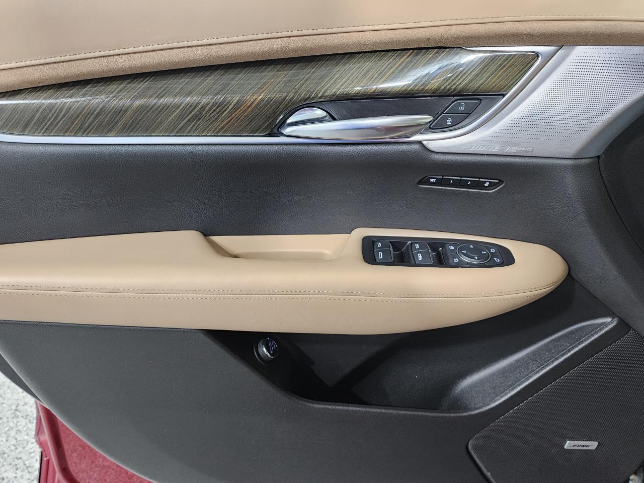 Cadillac XT6  2020