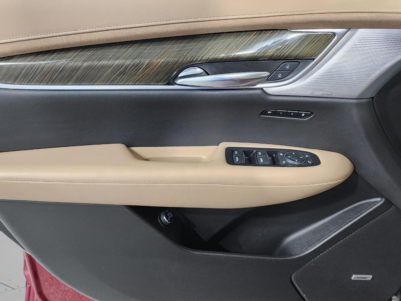 Cadillac XT6  2020