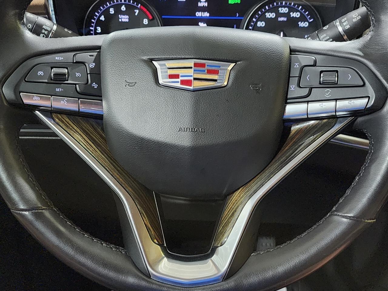 Cadillac XT6  2020