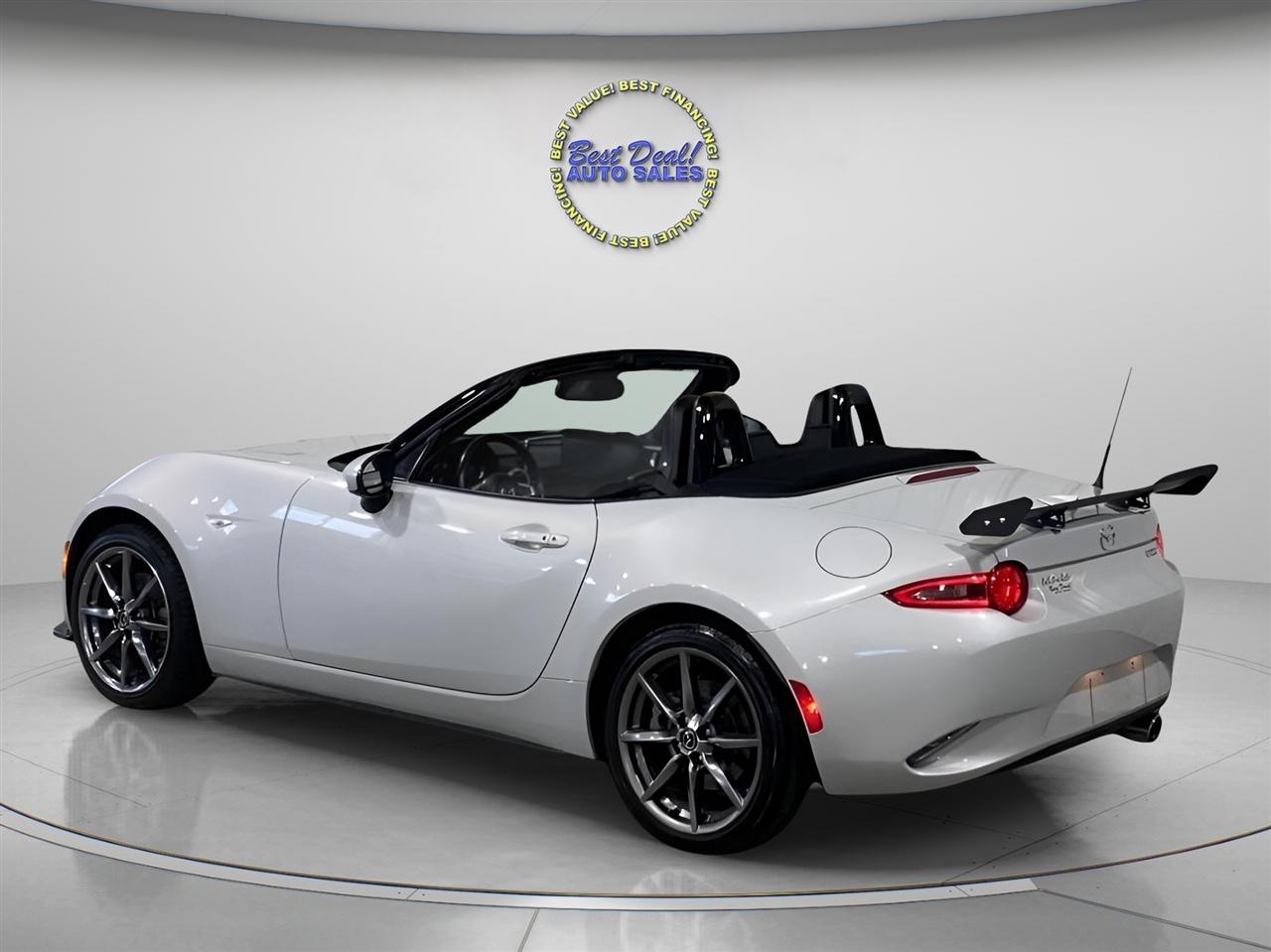 Mazda MX-5 Miata Grand Touring 6AT 2016
