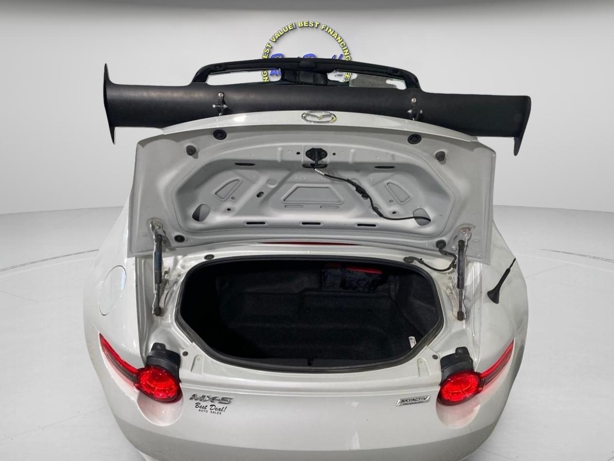 Mazda MX-5 Miata Grand Touring 6AT 2016