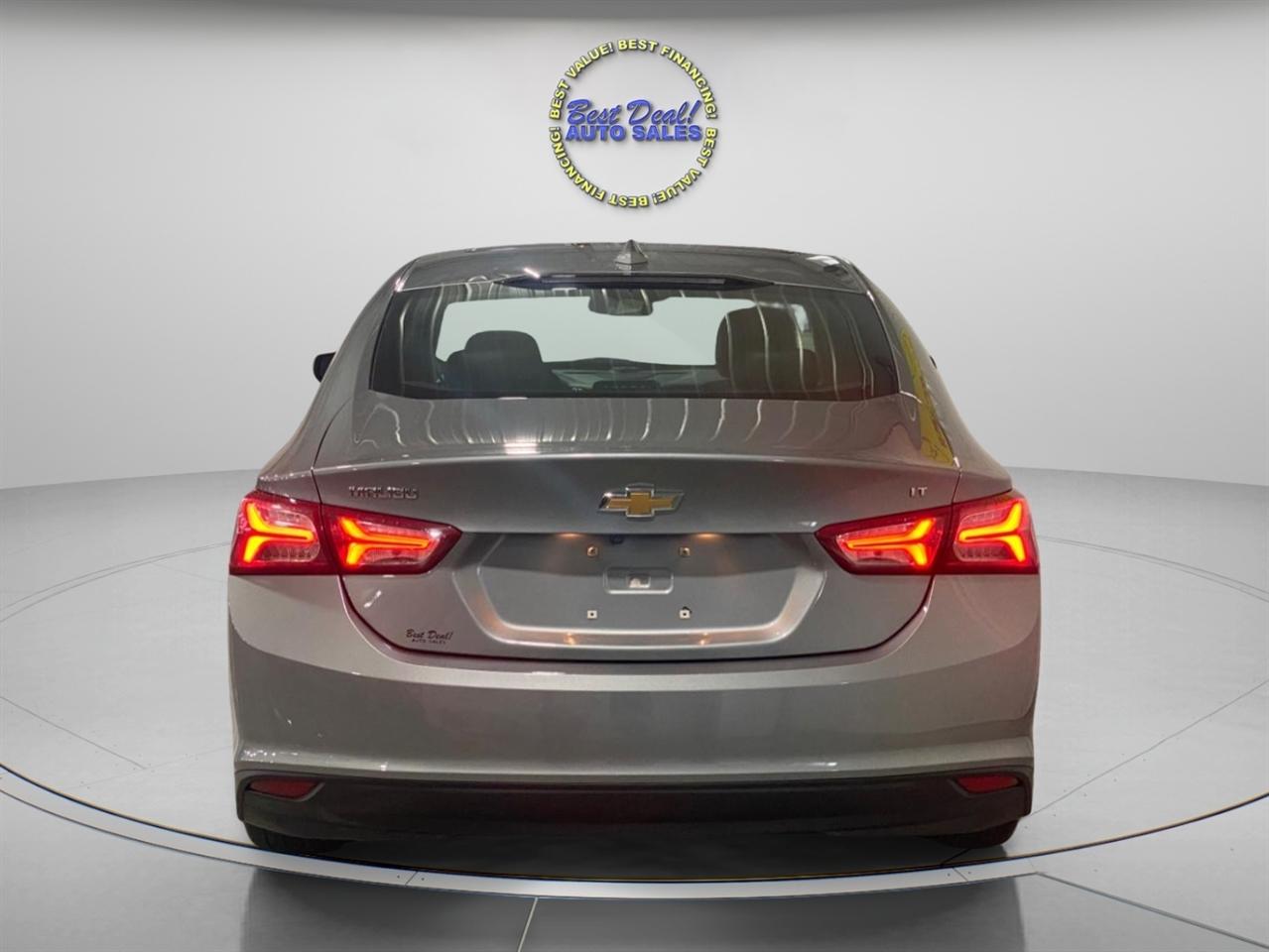 Chevrolet Malibu 2LT 2023