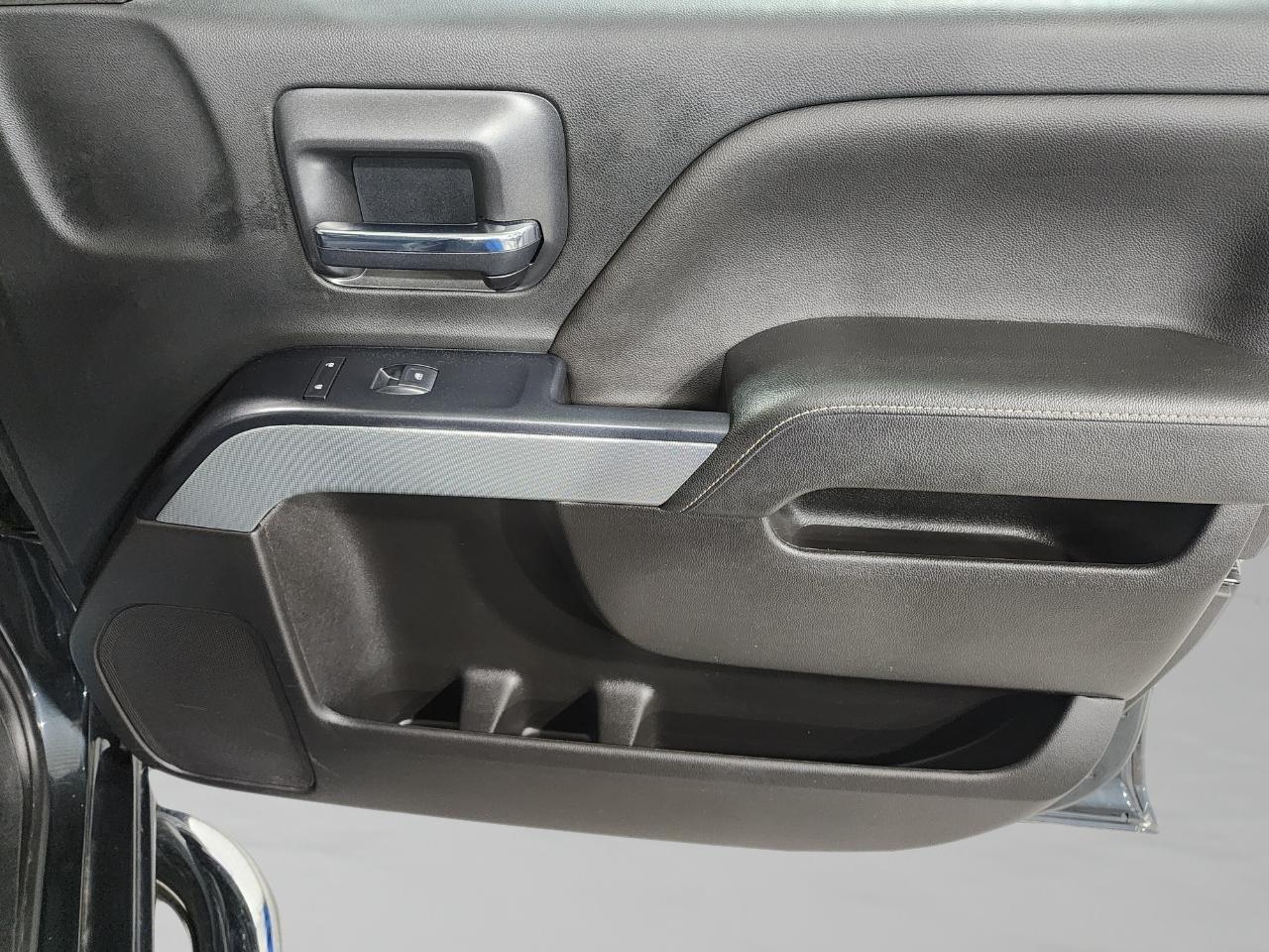 Chevrolet Silverado 1500  2018