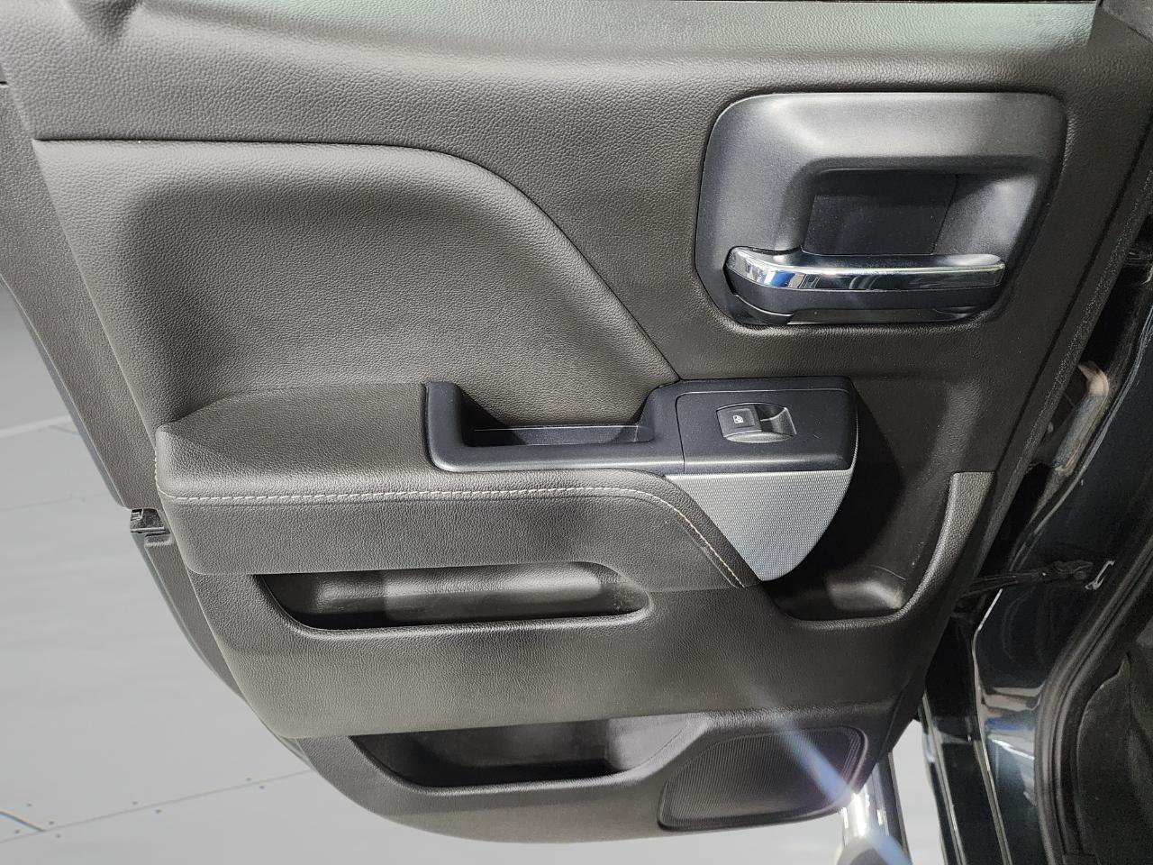 Chevrolet Silverado 1500  2018