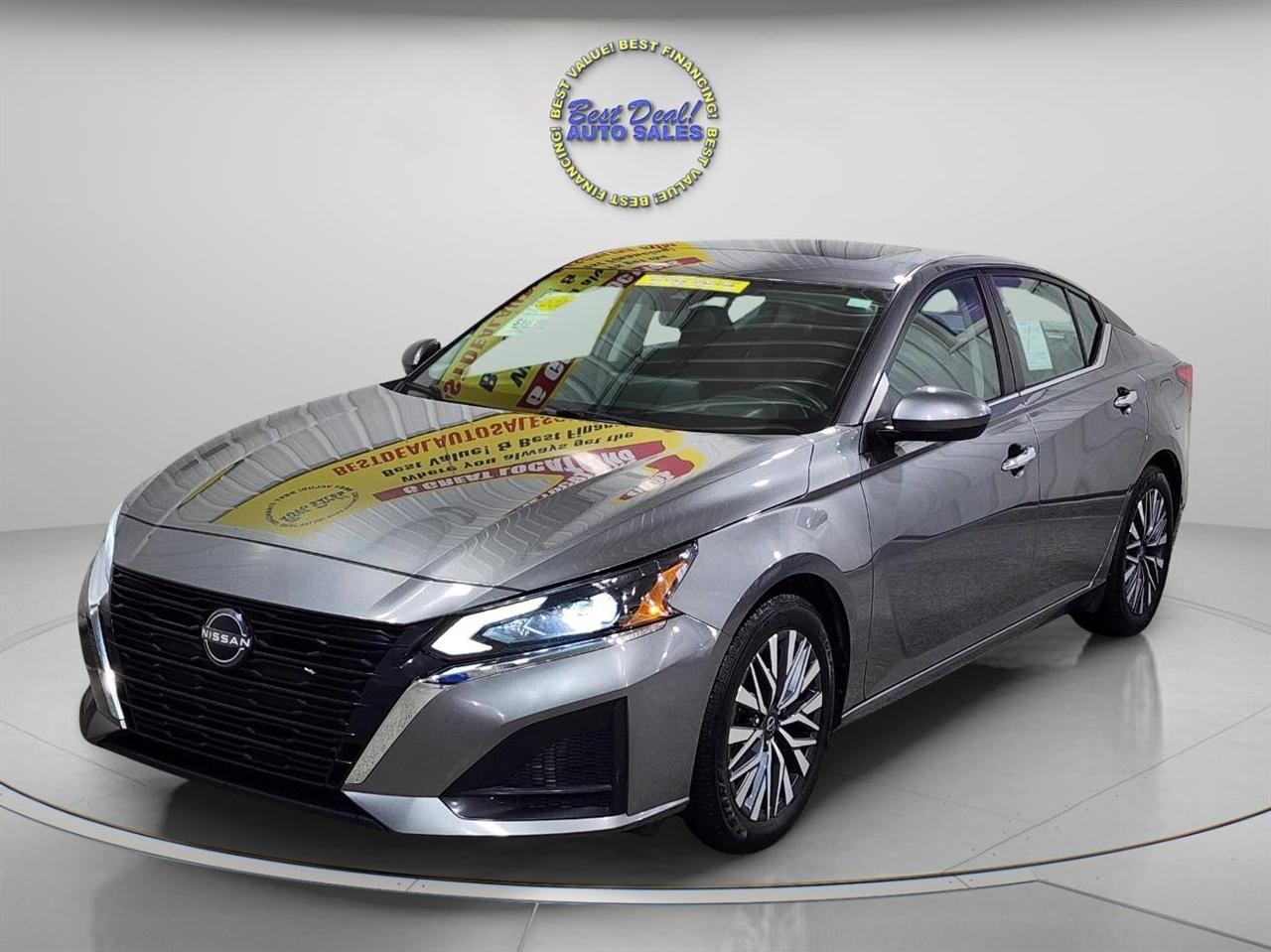 Nissan Altima  2023