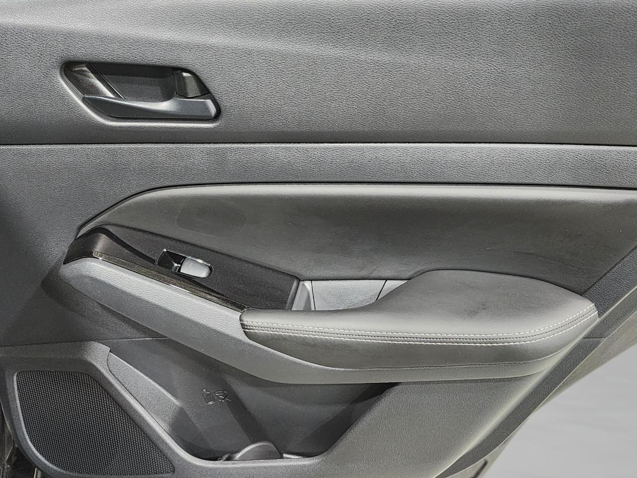 Nissan Altima  2023