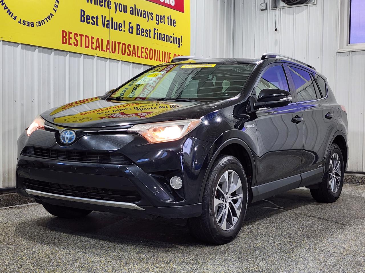 2016 Toyota RAV4 Hybrid XLE 4DR SUV