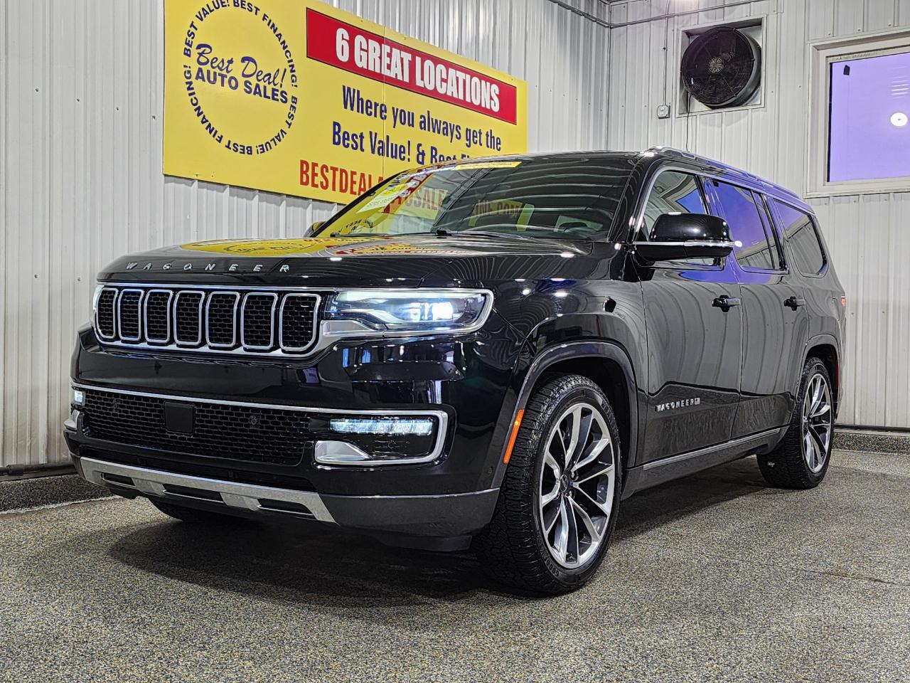 2022 Jeep Wagoneer Series III 4WD 4DR SUV