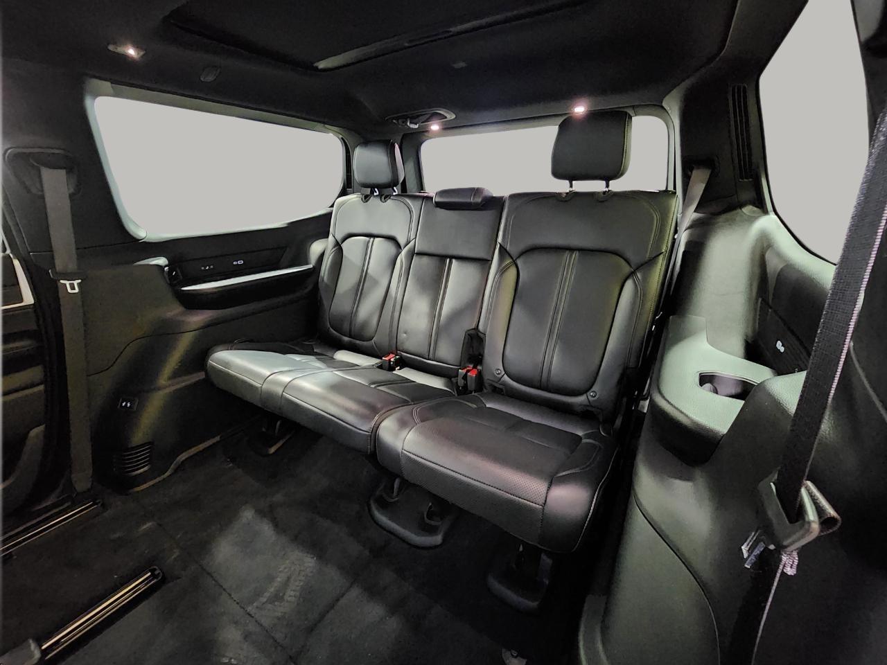 Jeep Wagoneer  2022